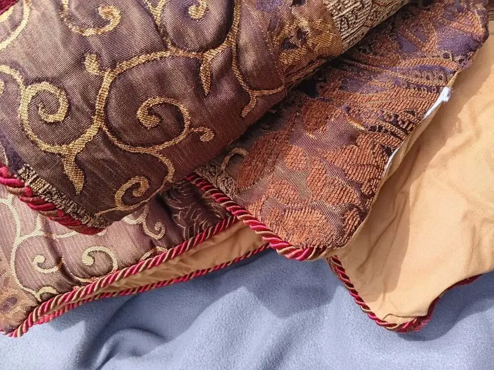 King Size Croscill Galleria 4 Pc Set Oversized Jacquard Comforter Luxury Texture